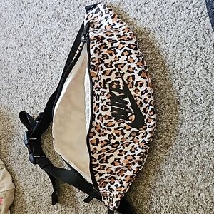 Nike Heritage Hip Pack Leopard